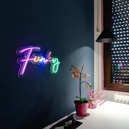 Apartment Funky *