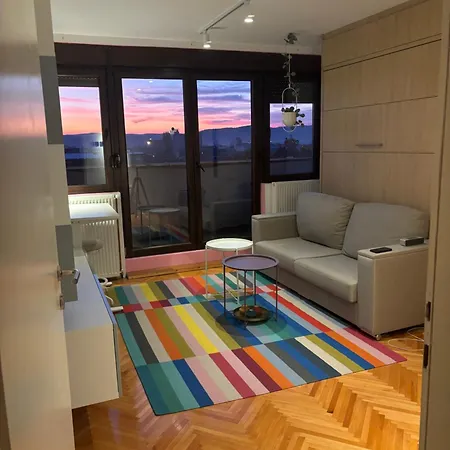 Funky Apartment *
